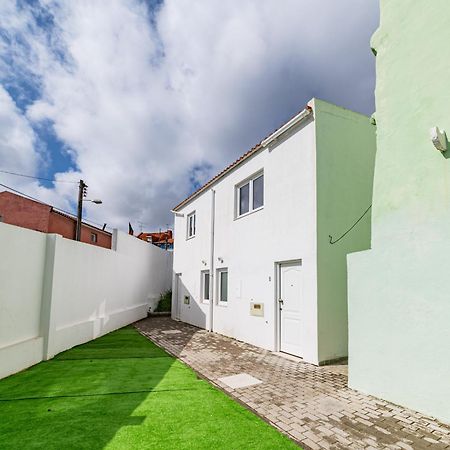 Ajuda Charm Apartment With Garden Лиссабон Экстерьер фото